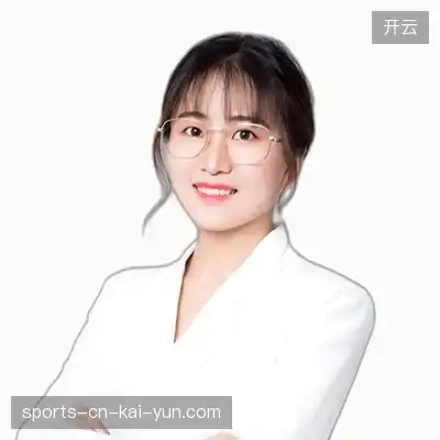 侯铭